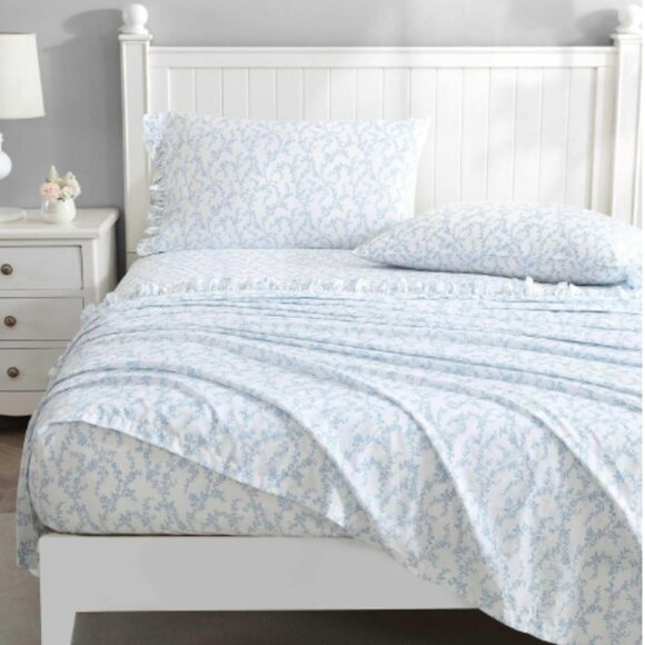 LAURA ASHLEY Queen Sheet Set White Victoria Blue Floral Percale Cotton Ruffled - Picture 2 of 11